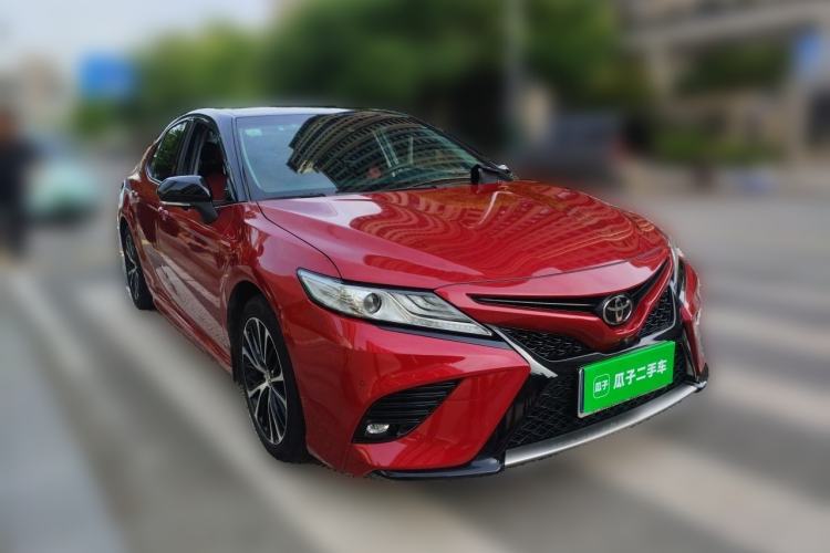 Used Toyota Camry 2018 2.5S Fēngshàng Edition Front Right 45 Deg