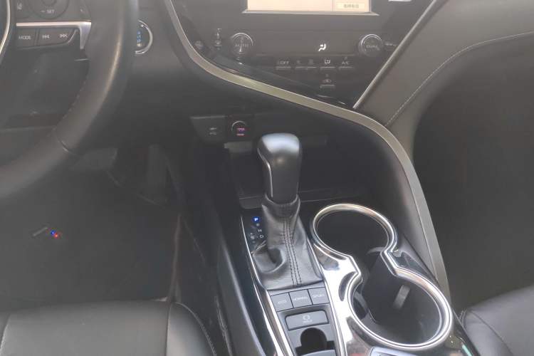 Used Toyota Camry 2018 2.5S Fēngshàng Edition Gear Lever