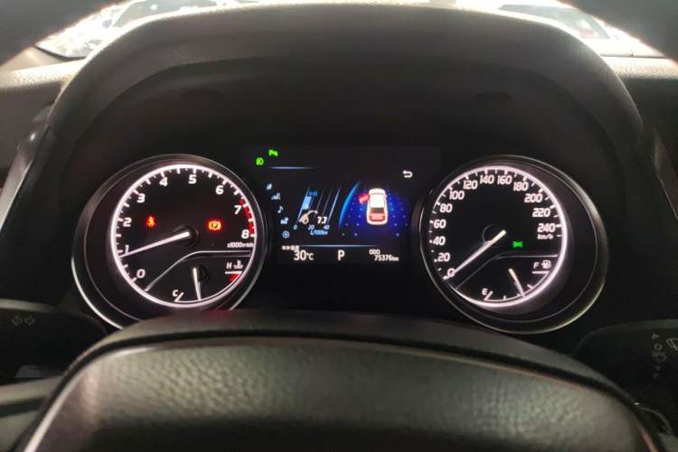 Used Toyota Camry 2018 2.0G Luxury Edition Instrument Cluster