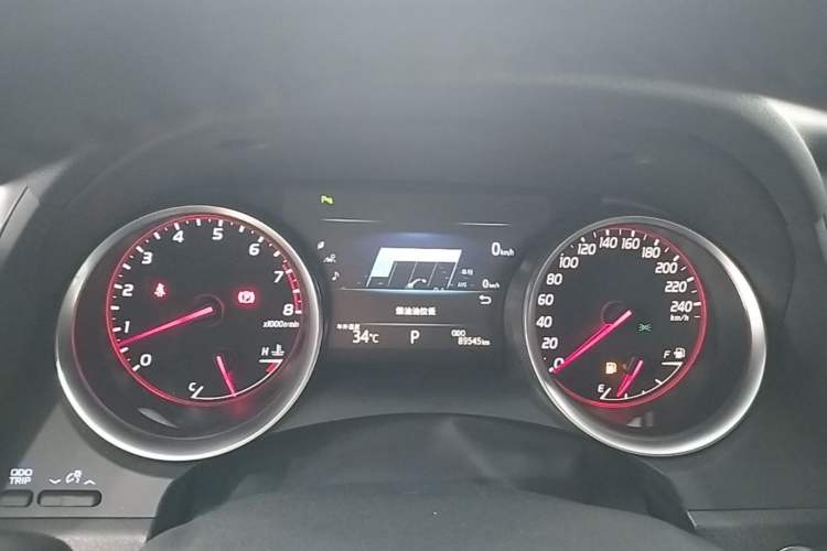 Used Toyota Camry 2018 2.5S Fēngshàng Edition Instrument Cluster