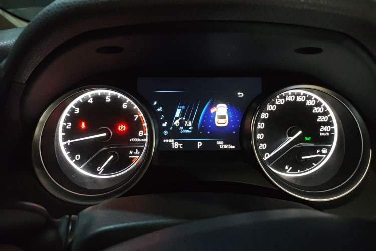Used Toyota Camry 2018 2.5G Luxury Edition Instrument Cluster