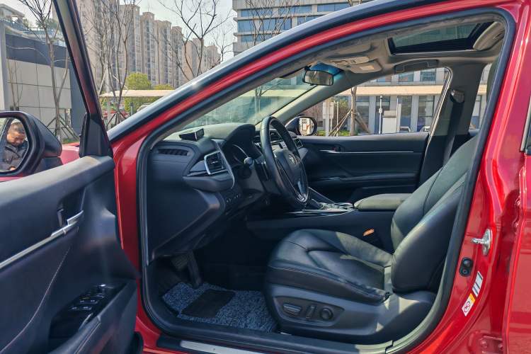 Used Toyota Camry 2018 2.5S Fēngshàng Edition Interior 4