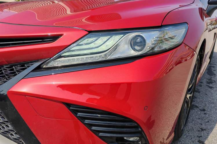 Used Toyota Camry 2018 2.5S Fēngshàng Edition Left Front Headlight