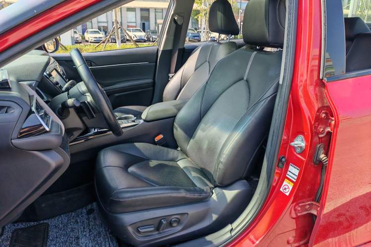 Used Toyota Camry 2018 2.5S Fēngshàng Edition Left Front Seat