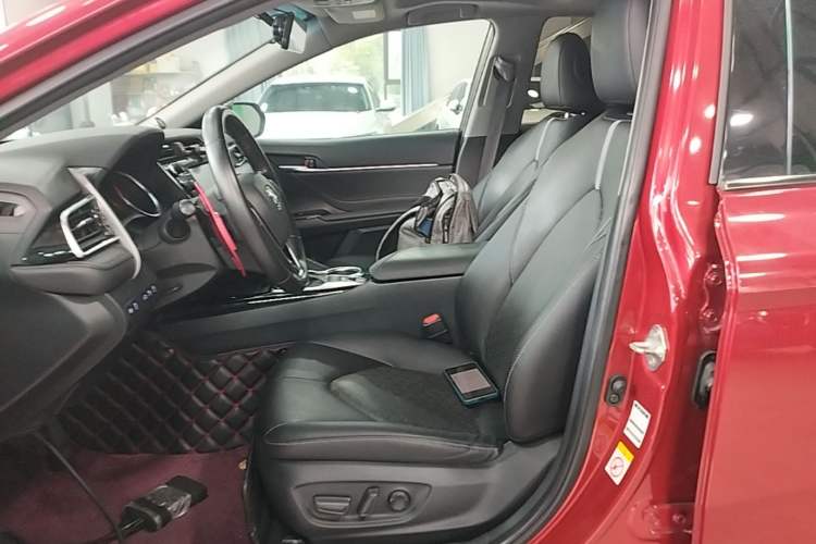 Used Toyota Camry 2018 2.5S Fēngshàng Edition Left Front Seat