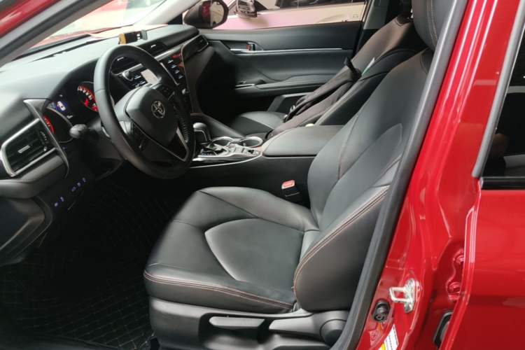 Used Toyota Camry 2018 2.0S FENGSHANG Edition Left Front Seat