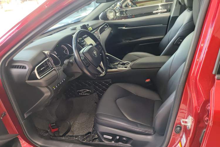 Used Toyota Camry 2018 2.0G Luxury Edition Left Front Seat