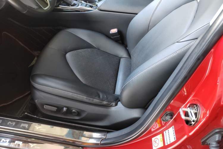 Used Toyota Camry 2018 2.5S Fēngshàng Edition Left Front Seat