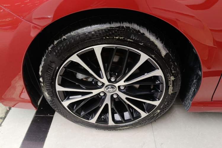 Used Toyota Camry 2018 2.0S FENGSHANG Edition Left Front Wheel Hub