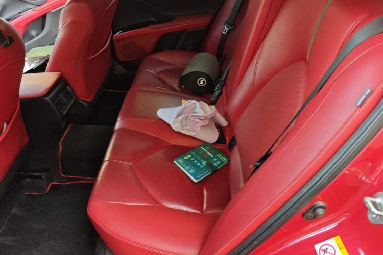 Used Toyota Camry 2018 2.5S Fēngshàng Edition Left Rear Seat