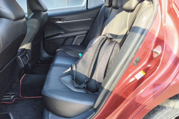 Used Toyota Camry 2018 2.5S Fēngshàng Edition Left Rear Seat