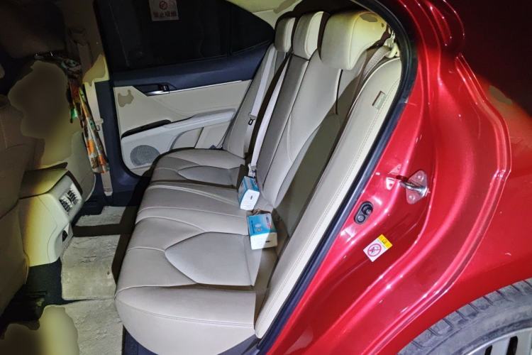 Used Toyota Camry 2018 2.5G Luxury Edition Left Rear Seat