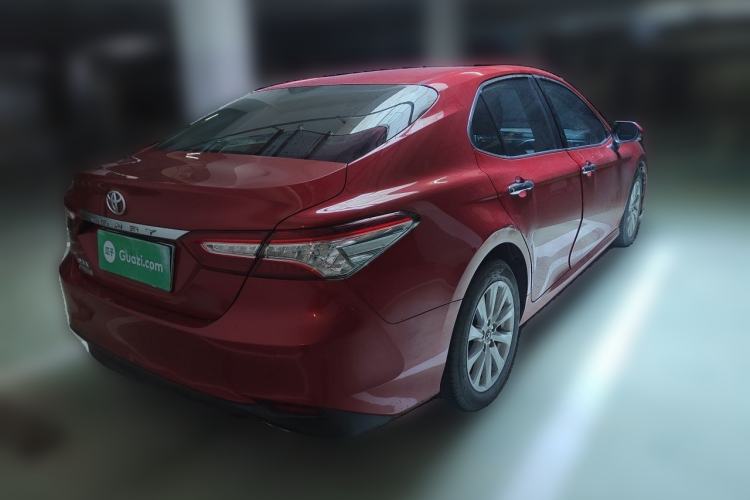 Used Toyota Camry 2018 2.0G Luxury Edition Rear Right 45 Deg