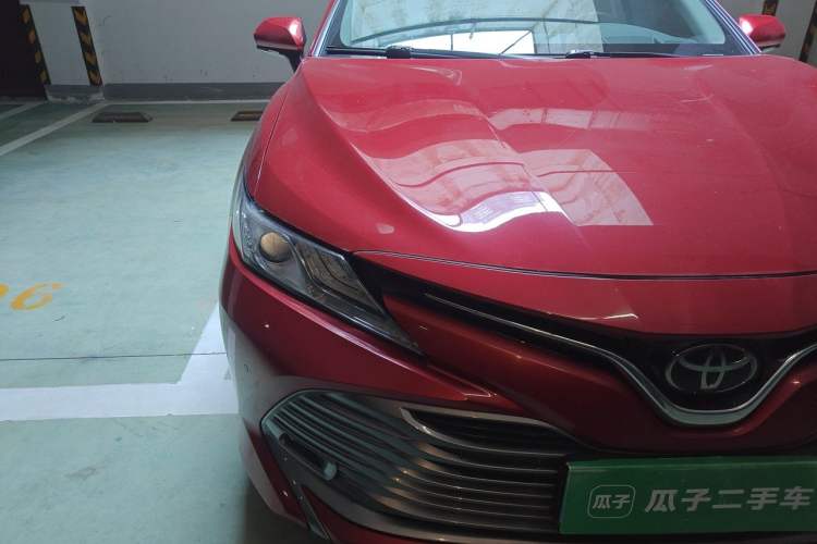 Used Toyota Camry 2018 2.0G Luxury Edition Right Front Headlight