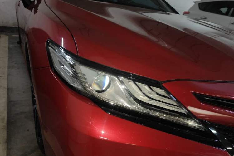 Used Toyota Camry 2018 2.5S Fēngshàng Edition Right Front Headlight