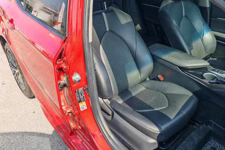 Used Toyota Camry 2018 2.5S Fēngshàng Edition Right Front Seat