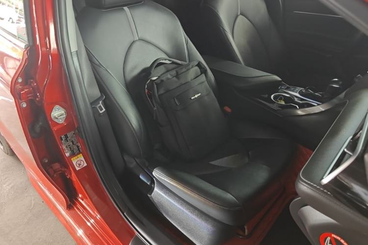 Used Toyota Camry 2018 2.5S Fēngshàng Edition Right Front Seat