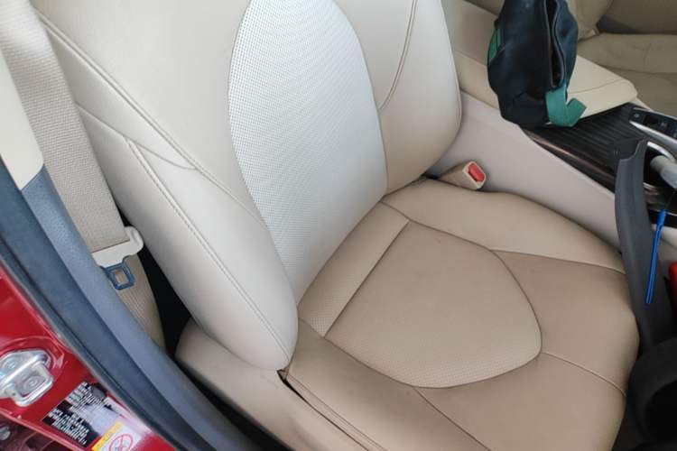 Used Toyota Camry 2018 2.5G Luxury Edition Right Front Seat