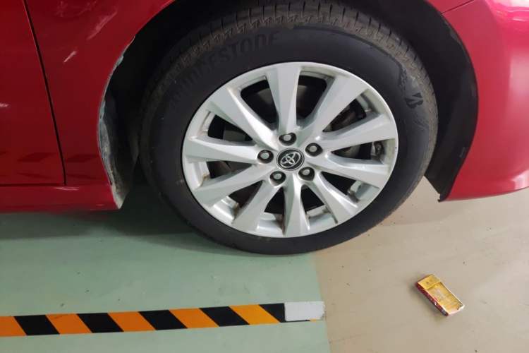 Used Toyota Camry 2018 2.0G Luxury Edition Right Front Wheel Hub
