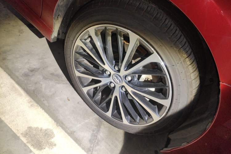 Used Toyota Camry 2018 2.5S Fēngshàng Edition Right Front Wheel Hub