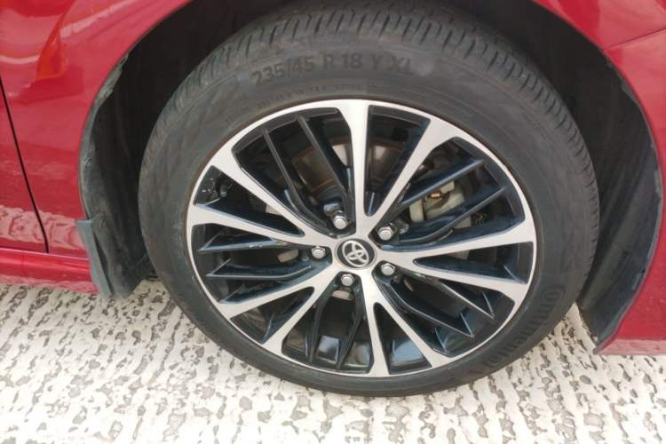 Used Toyota Camry 2018 2.5S Fēngshàng Edition Right Front Wheel Hub