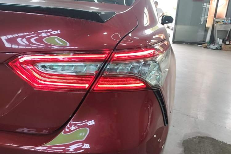 Used Toyota Camry 2018 2.5S Fēngshàng Edition Right Rear Taillight