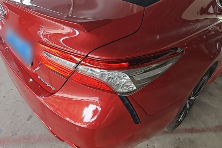 Used Toyota Camry 2018 2.5S Fēngshàng Edition Right Rear Taillight