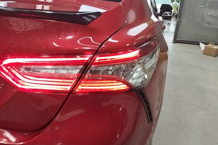 Used Toyota Camry 2018 2.5S Fēngshàng Edition Right Rear Taillight