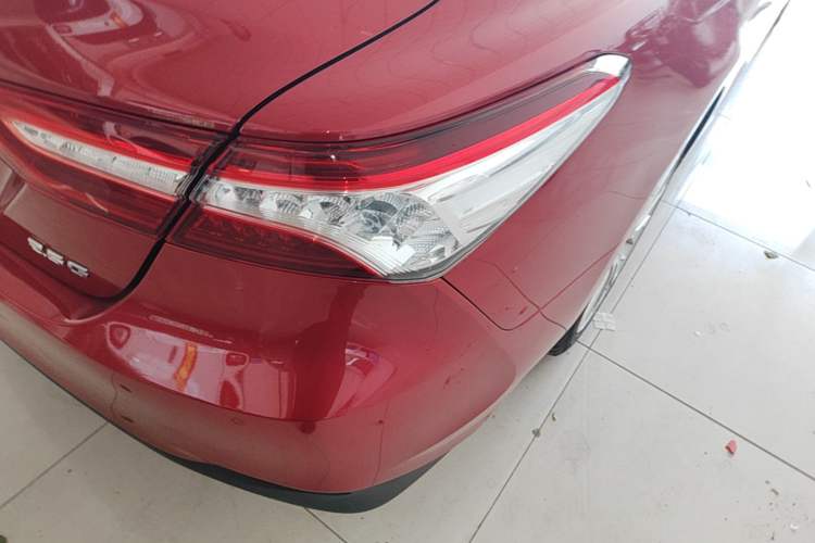 Used Toyota Camry 2018 2.5G Luxury Edition Right Rear Taillight