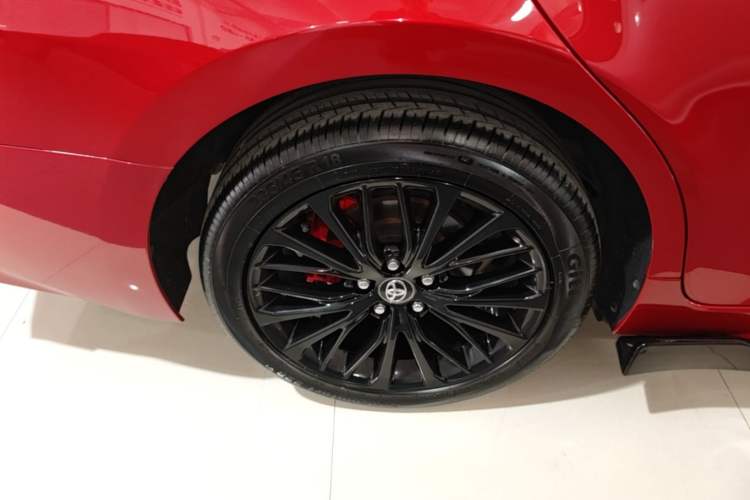 Used Toyota Camry 2018 2.5S Fēngshàng Edition Right Rear Wheel Hub
