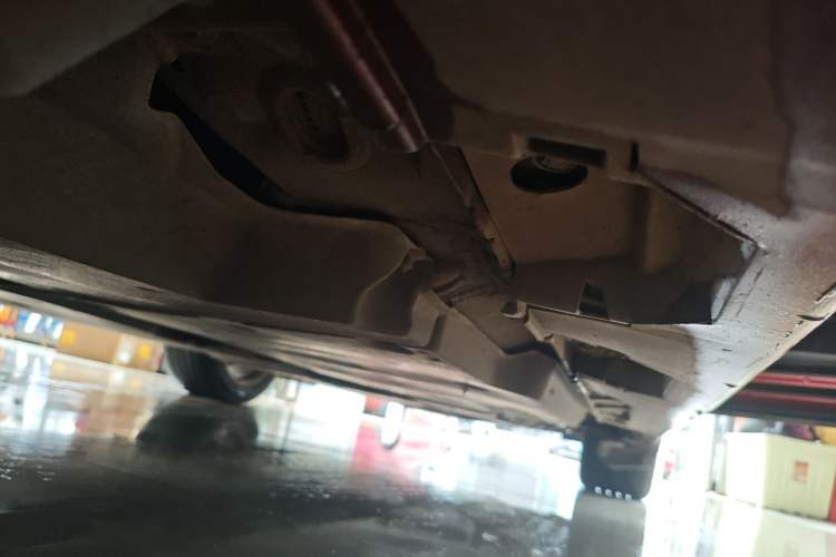 Used Toyota Camry 2018 2.5G Luxury Edition Right Side Sill