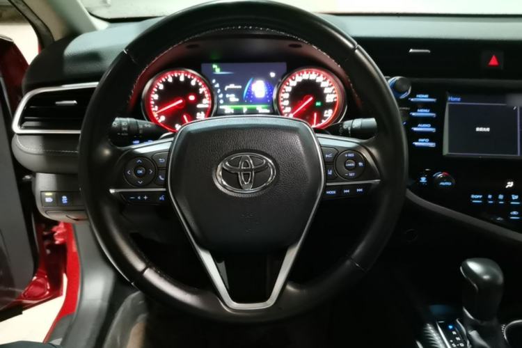 Used Toyota Camry 2018 2.5S Fēngshàng Edition Steering Wheel