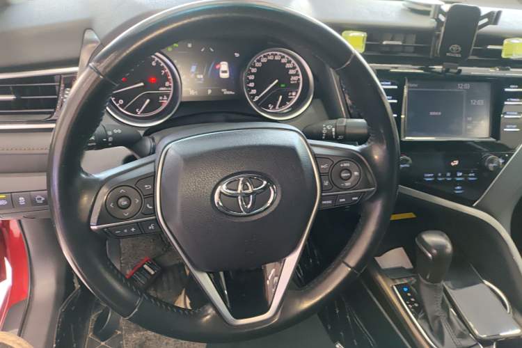 Used Toyota Camry 2018 2.0G Luxury Edition Steering Wheel