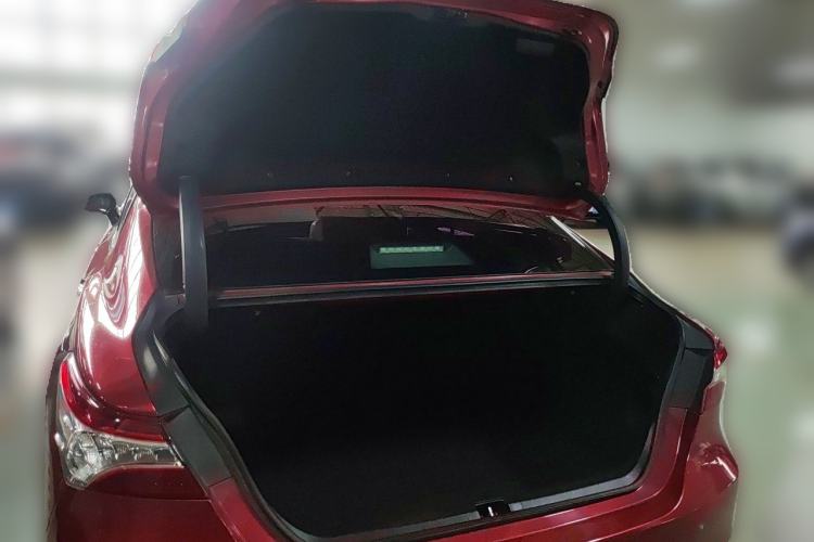 Used Toyota Camry 2018 2.0G Luxury Edition Trunk