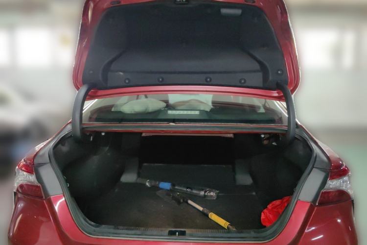 Used Toyota Camry 2018 2.0S FENGSHANG Edition Trunk