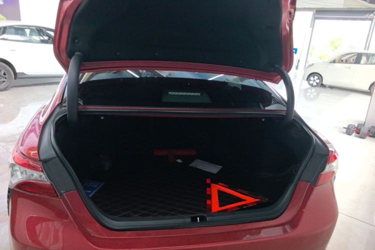 Used Toyota Camry 2018 2.5S Fēngshàng Edition Trunk