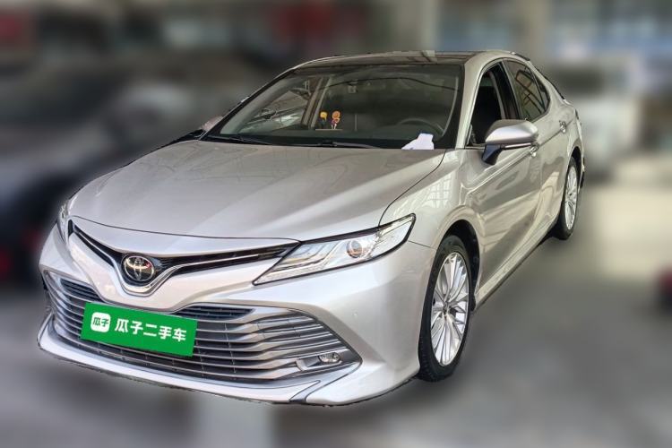Used Toyota Camry 2018 2.5G Luxury Edition Guazi used car, China used car export, Used car for sale, Used  cars, Cheapest cars for sale