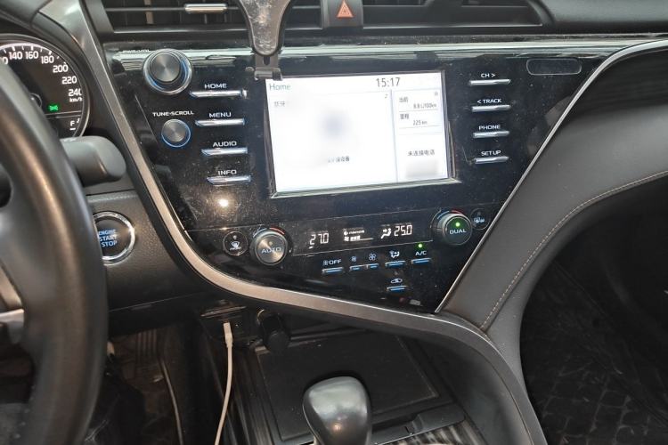 Used Toyota Camry 2018 2.0G Luxury Edition Audio And AC Panel