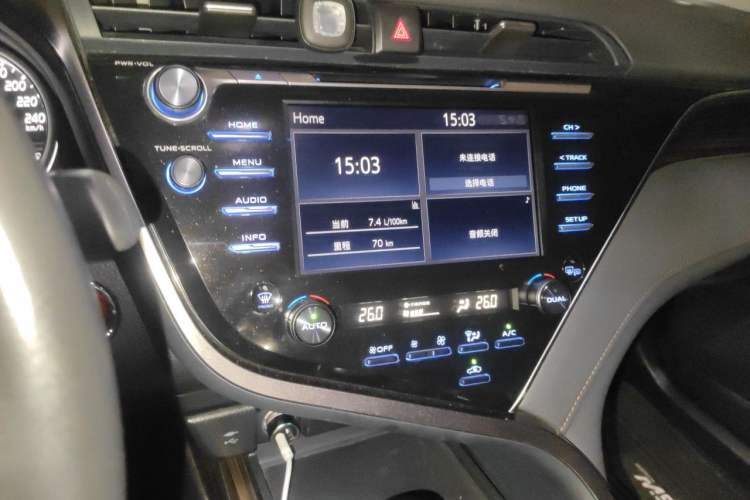 Used Toyota Camry 2018 2.5G Luxury Edition Audio And AC Panel