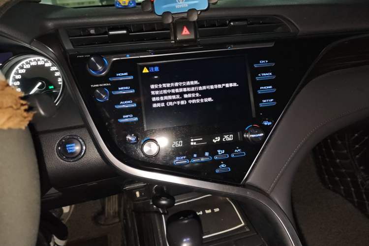 Used Toyota Camry 2018 2.5G Luxury Edition Audio And AC Panel