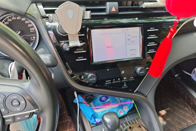 Used Toyota Camry 2018 2.0G Luxury Edition Audio And AC Panel
