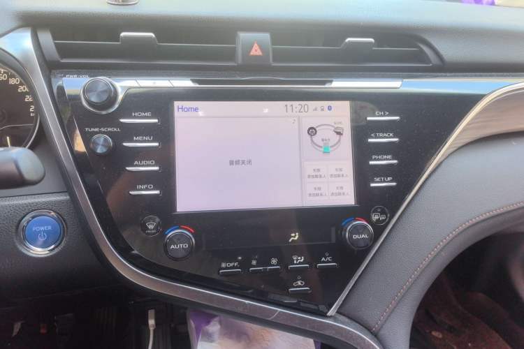 Used Toyota Camry 2018 Dual-Engine 2.5 HG Luxury Edition Audio And AC Panel