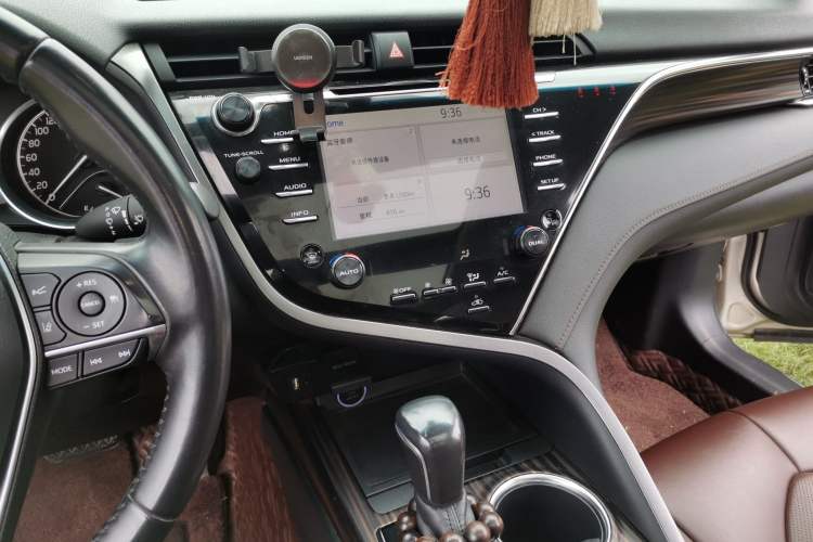 Used Toyota Camry 2018 2.5G Luxury Edition Audio And AC Panel