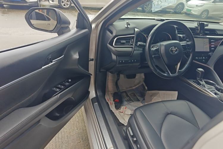 Used Toyota Camry 2018 2.5G Luxury Edition Driver Seat