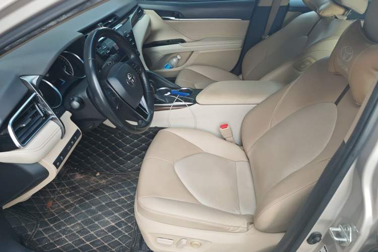 Used Toyota Camry 2018 2.5G Luxury Edition Driver Seat