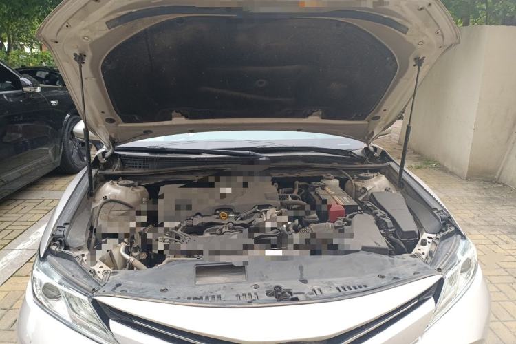 Used Toyota Camry 2018 2.5G Luxury Edition Engine Bay