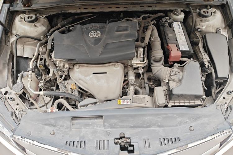 Used Toyota Camry 2018 2.0G Luxury Edition Engine Bay