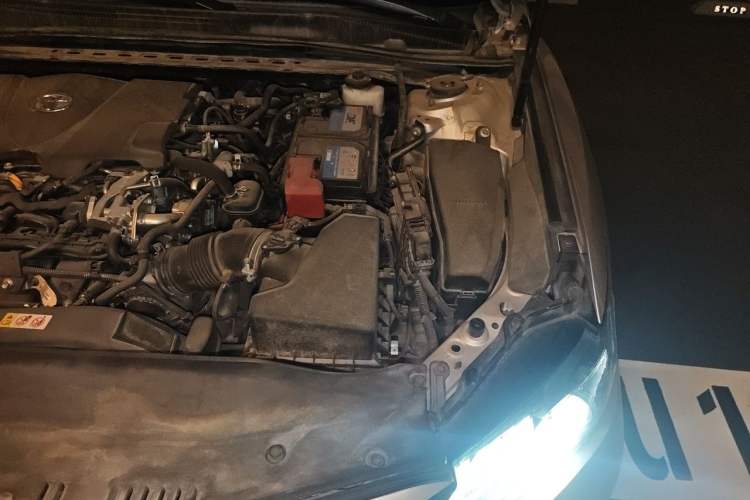 Used Toyota Camry 2018 2.5G Luxury Edition Engine Bay Left