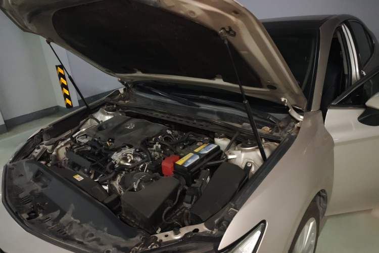 Used Toyota Camry 2018 2.5G Luxury Edition Engine Bay Left