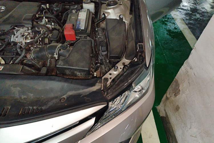 Used Toyota Camry 2018 2.5G Luxury Edition Engine Bay Left
